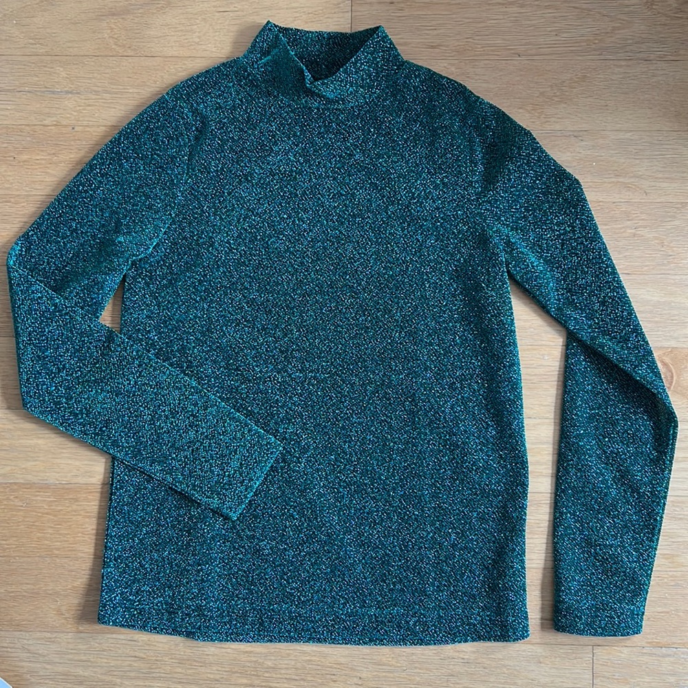 Simons XS green sparkly top